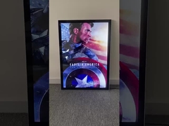 أنت لا تعتقد أنه لا توجد طريقة لاستبدال الملصقات في دور السينما حتى الآن، أليس كذلك؟