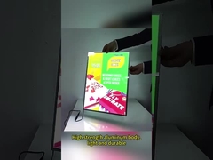 يمكنك تعديل اللوحة الرأسية أو الأفقية بحرية، وتغيير الملصق بسرعة.